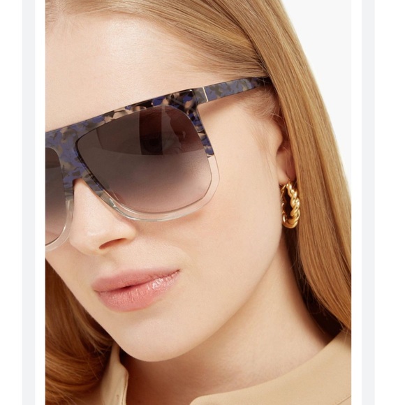 Loewe Sunglasses, New 240 - Picture 2 of 4